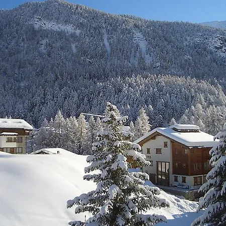 Sleeps 5 Wifi Appartement